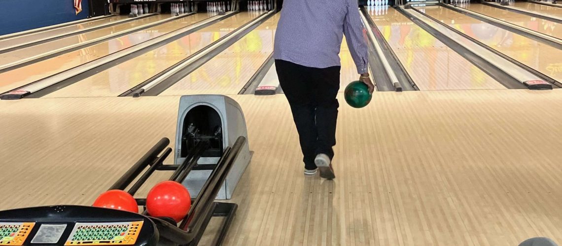 glom-arf-bowling00001